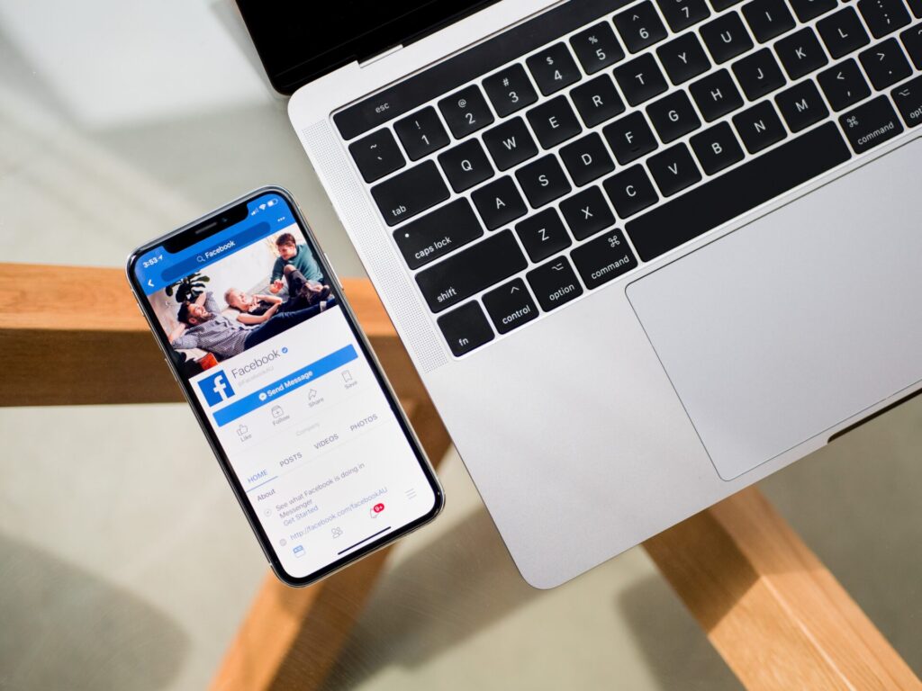 10 ways to access metaverse on pc 7 timothy hales bennett OwvRB M3GwE unsplash 1